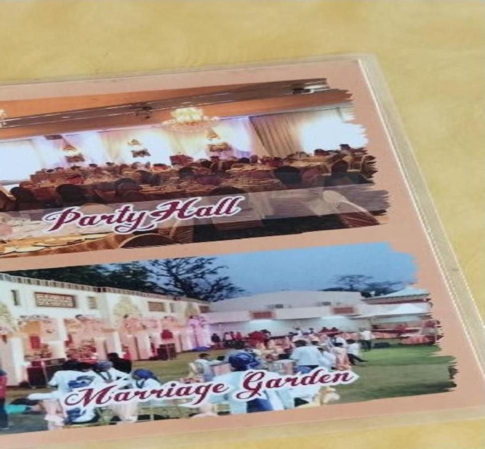 Royal Dhaba, Murthal Hotel Kültér fotó